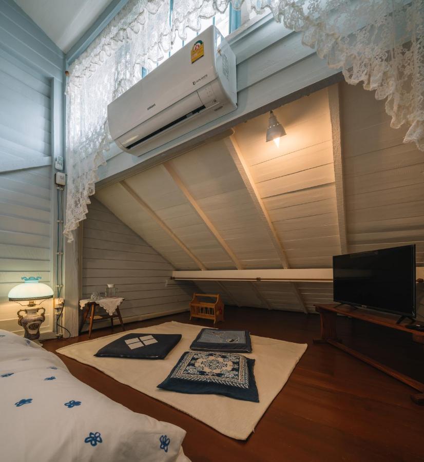 Lhong Yaowarat Hostel Bangkok Luaran gambar